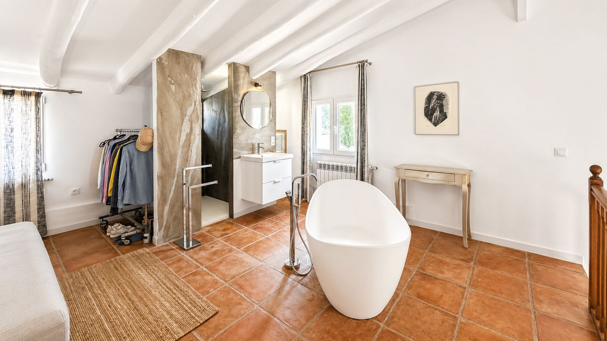 Finca for sale in Villanueva del Rosario