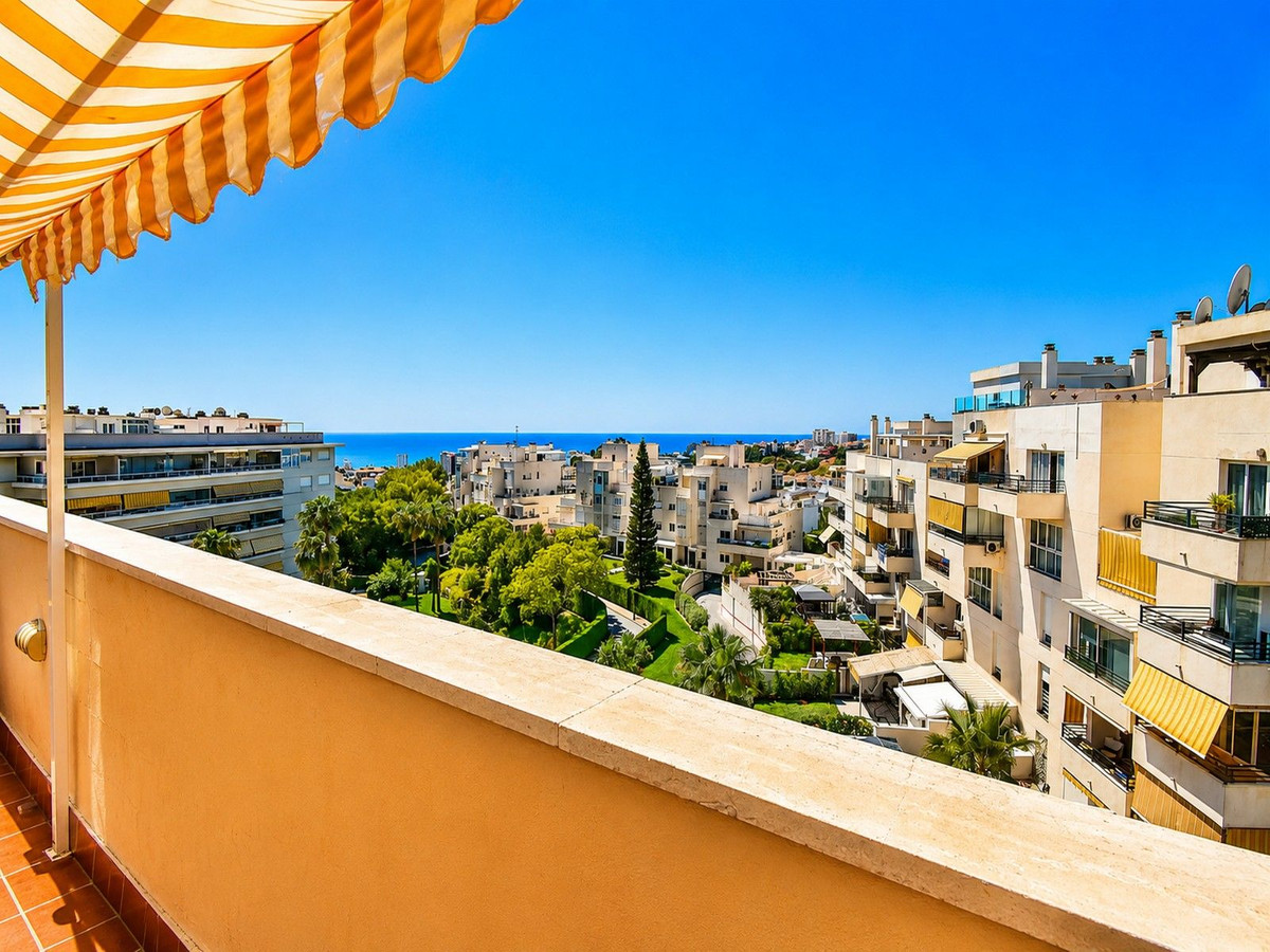 Penthouse for sale in Benalmadena