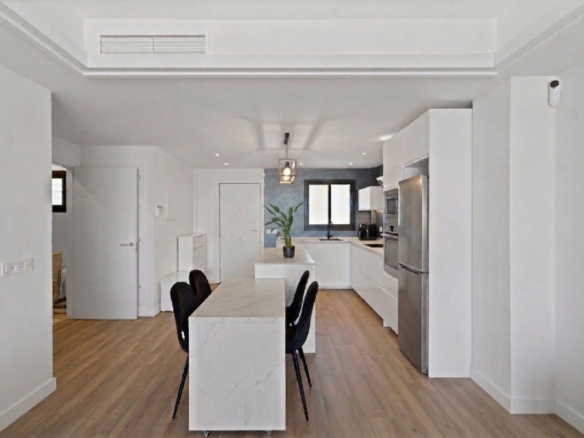 Penthouse for sale in Casares
