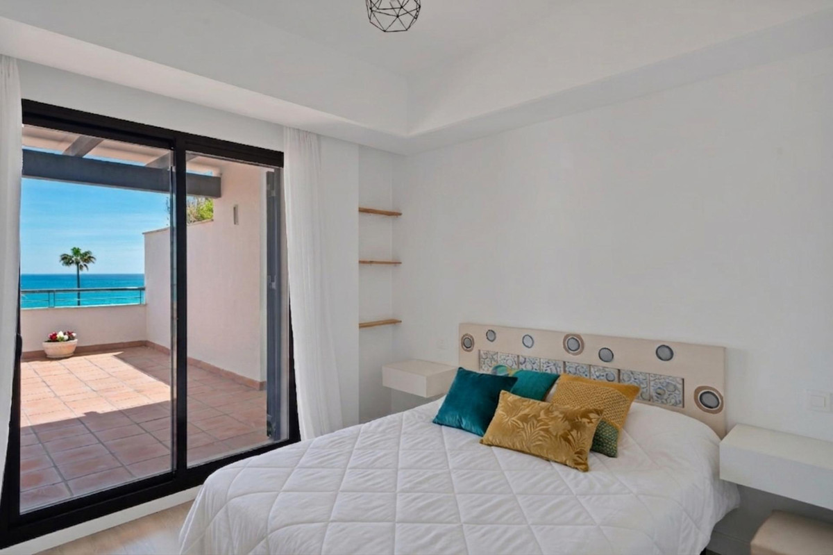 Penthouse for sale in Casares