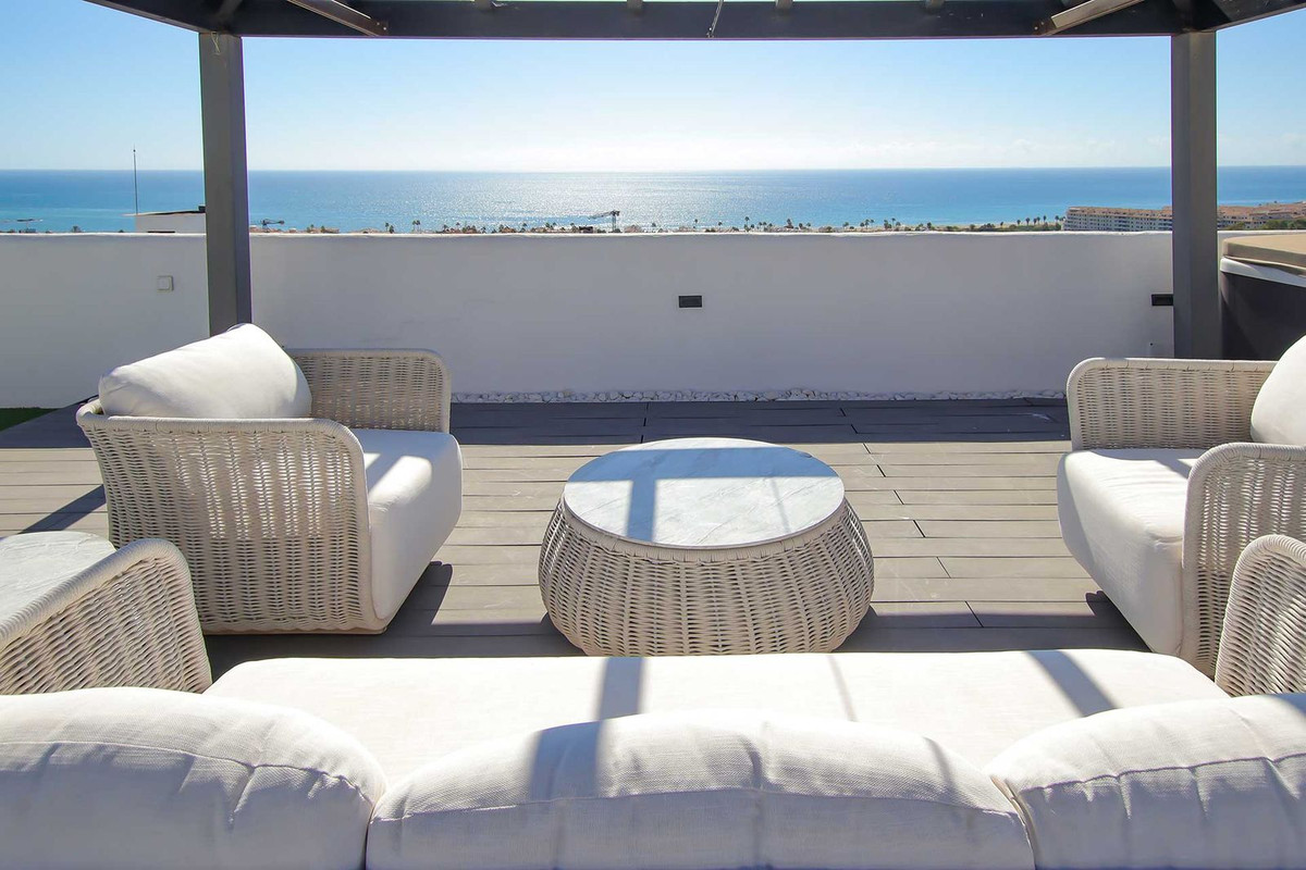 Penthouse for sale in Casares