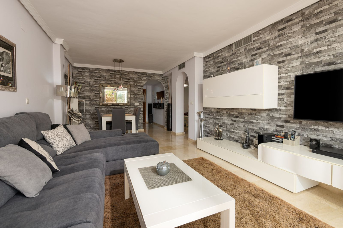Penthouse for sale in El Paraiso