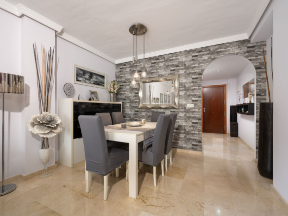 Penthouse for sale in El Paraiso