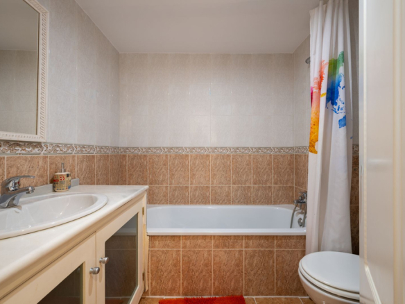 Penthouse for sale in El Paraiso