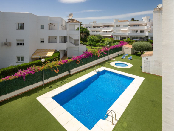 Penthouse for sale in El Paraiso
