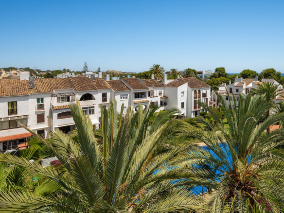 Penthouse for sale in El Paraiso