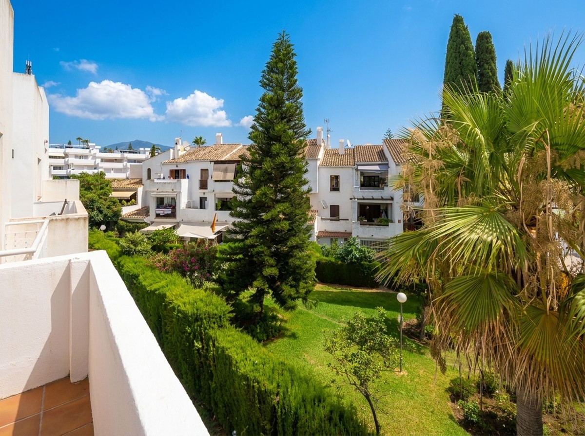 Penthouse for sale in El Paraiso