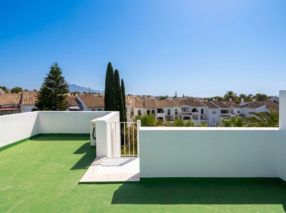 Penthouse for sale in El Paraiso