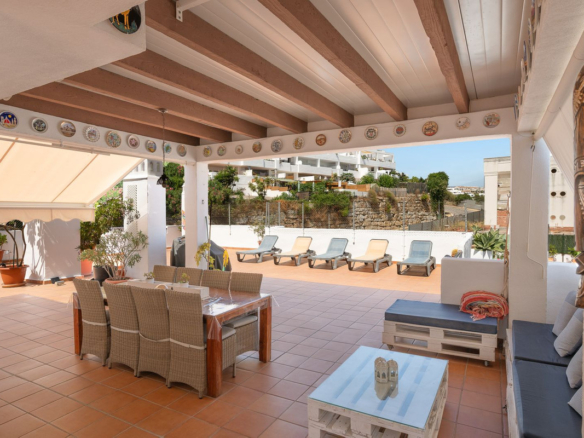 Penthouse for sale in Estepona