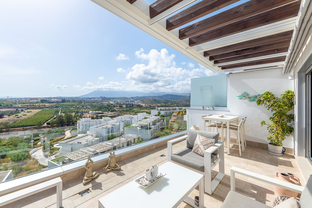 Penthouse for sale in Estepona