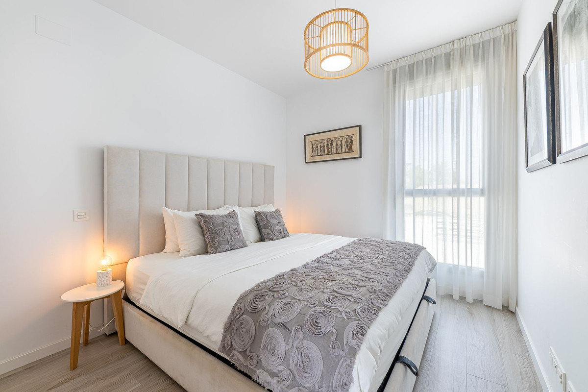 Penthouse for sale in Estepona