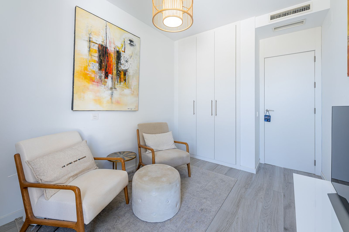 Penthouse for sale in Estepona
