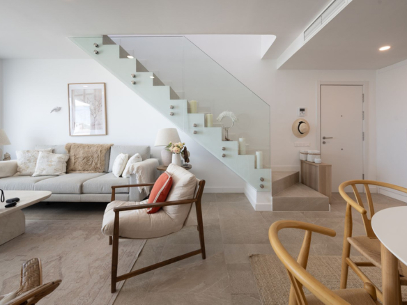 Penthouse for sale in Estepona