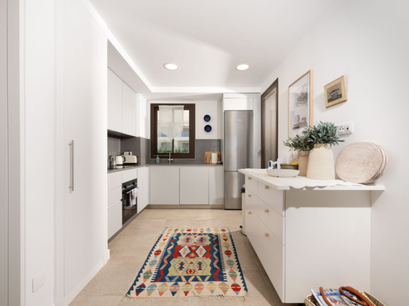 Penthouse for sale in Estepona