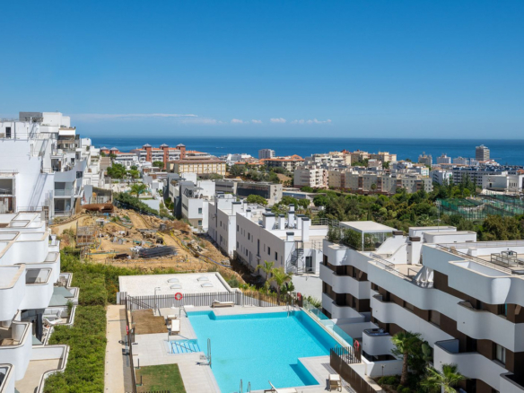 Penthouse for sale in Estepona