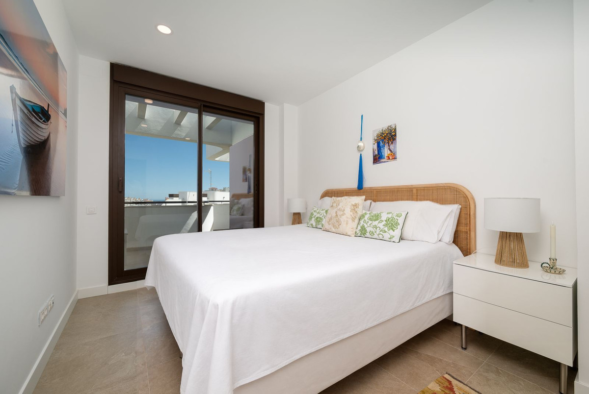Penthouse for sale in Estepona