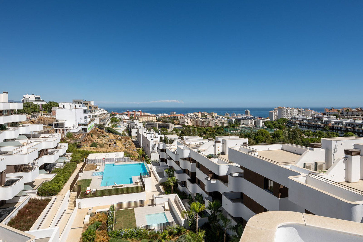 Penthouse for sale in Estepona