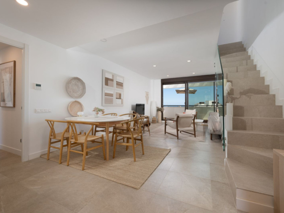 Penthouse for sale in Estepona