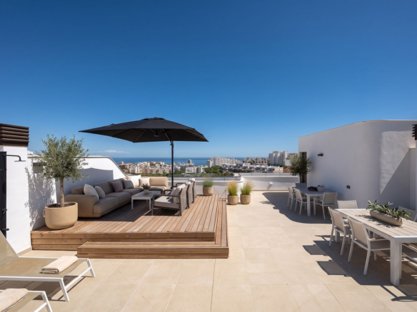 Penthouse for sale in Estepona