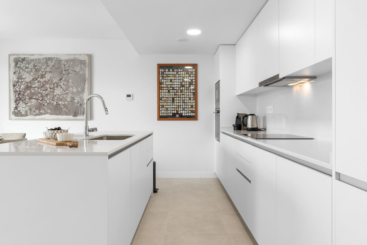 Penthouse for sale in Estepona