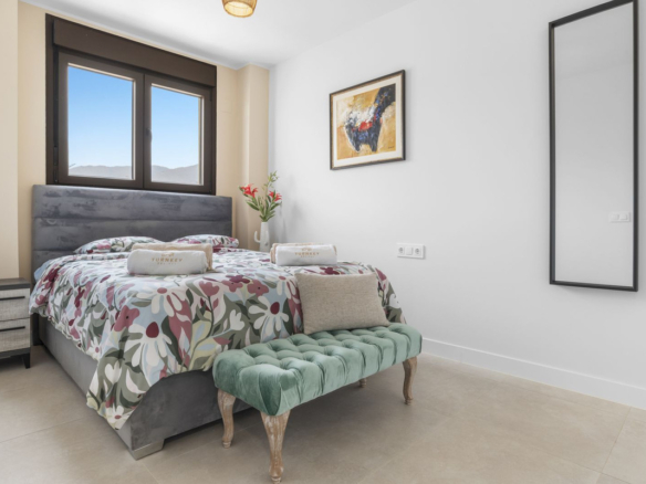 Penthouse for sale in Estepona