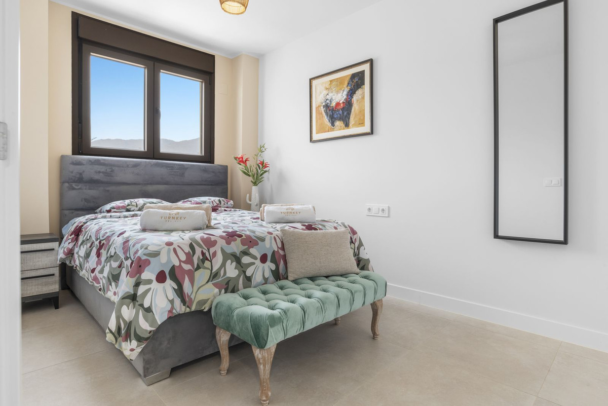 Penthouse for sale in Estepona