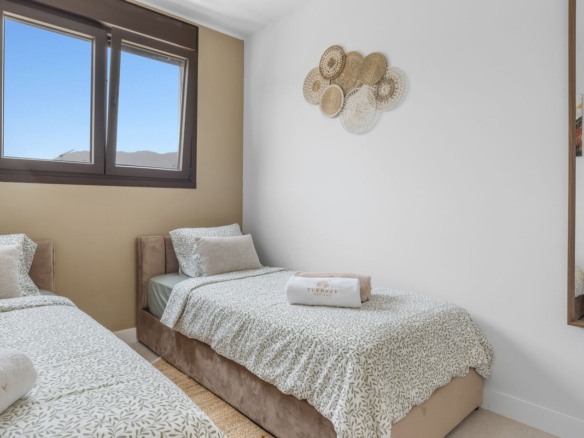 Penthouse for sale in Estepona