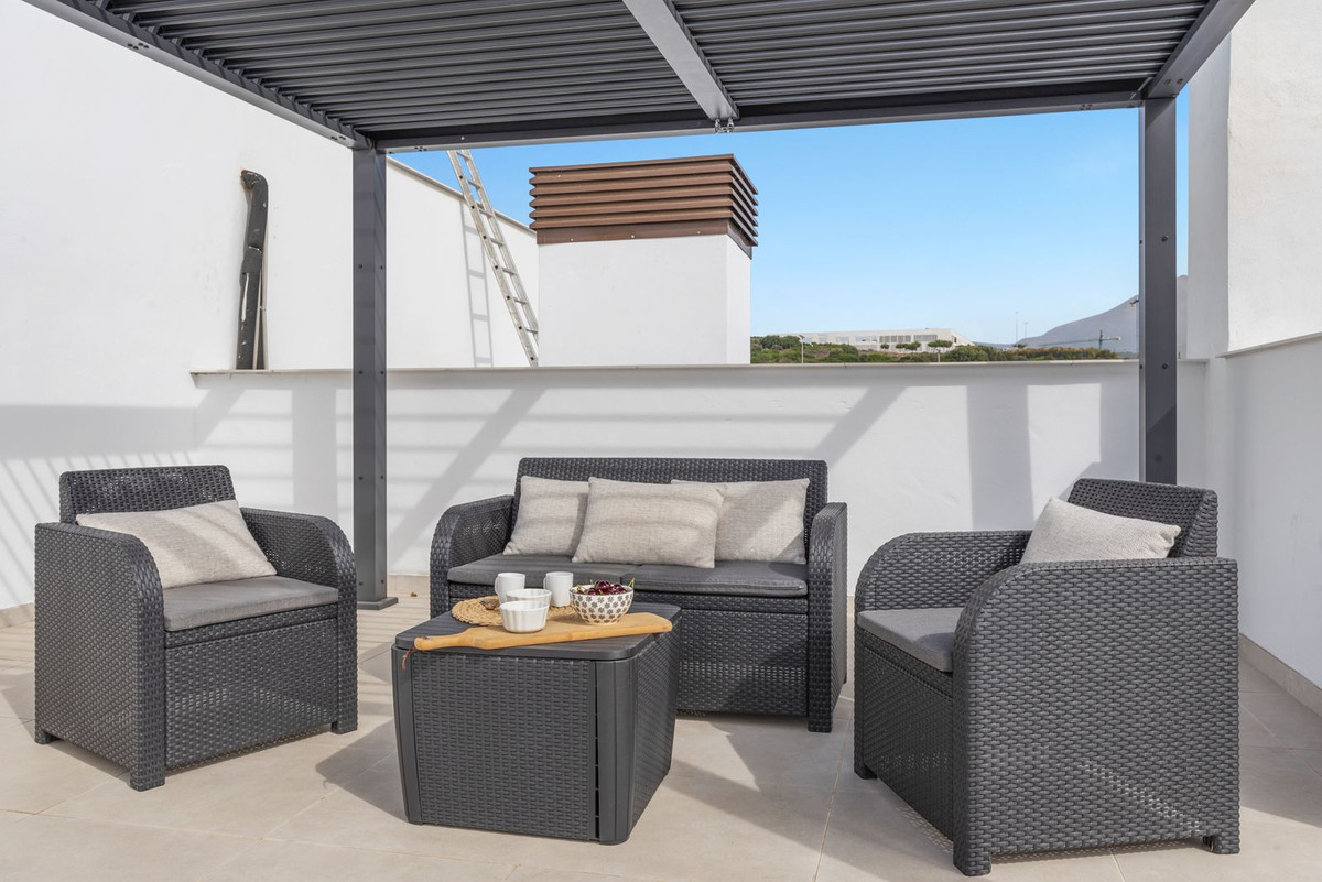 Penthouse for sale in Estepona