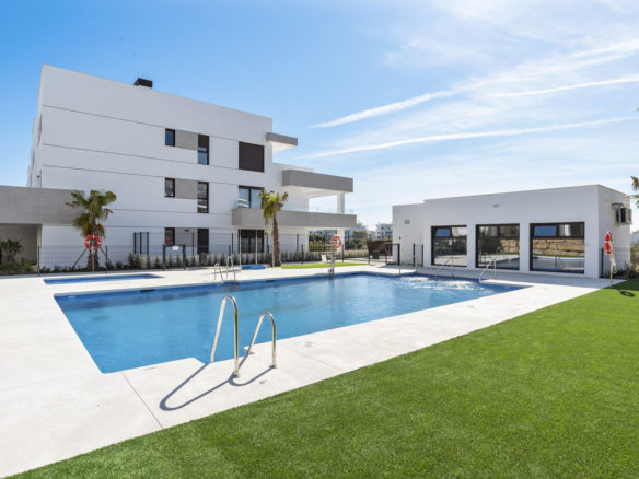 Penthouse for sale in Estepona