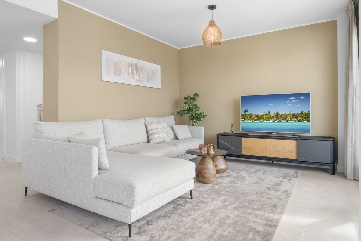 Penthouse for sale in Estepona