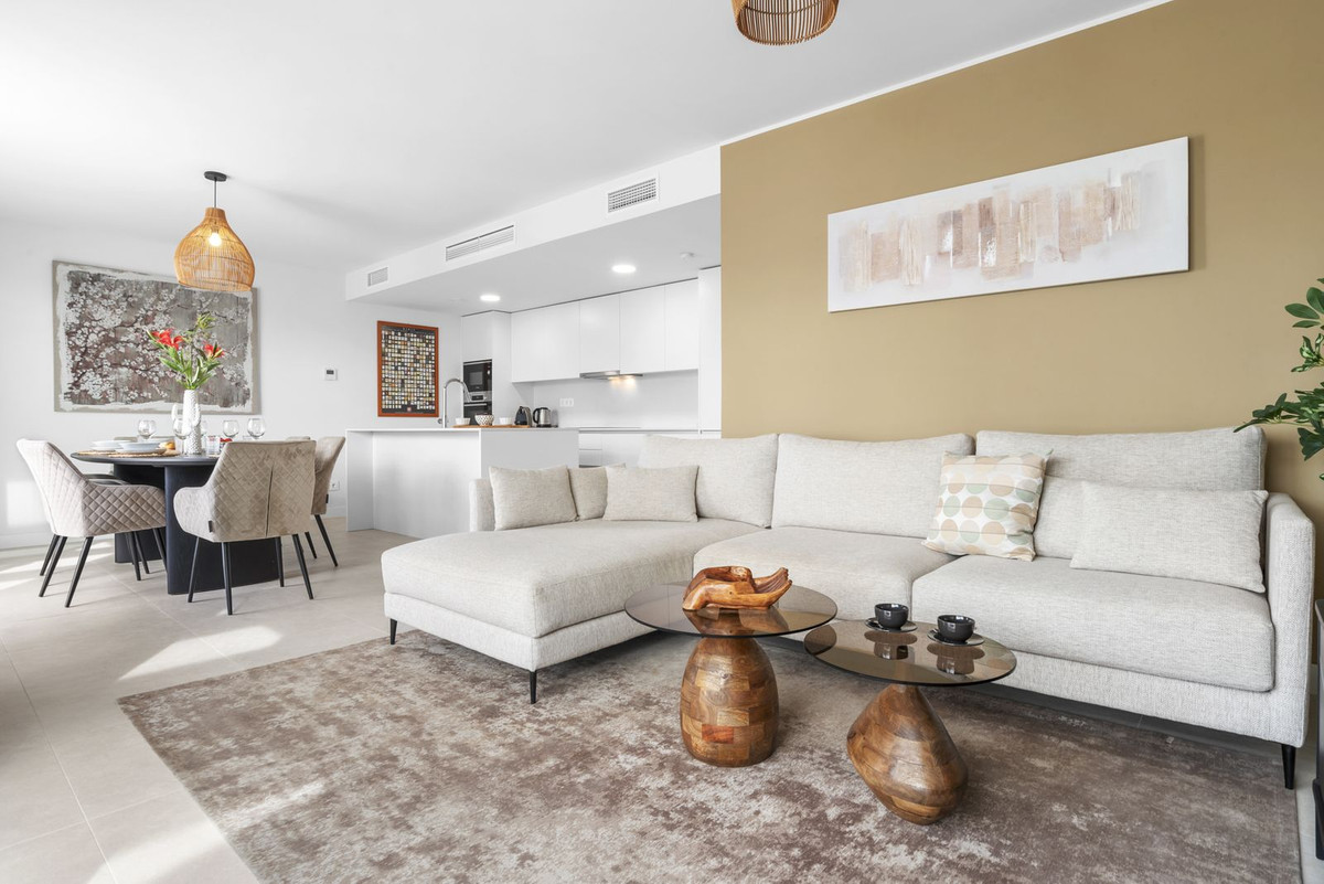 Penthouse for sale in Estepona