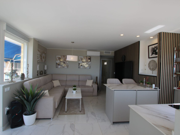 Penthouse for sale in Fuengirola