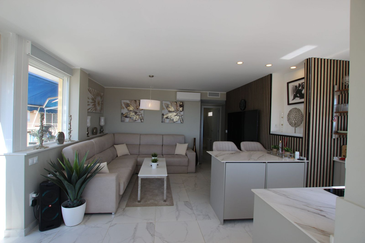 Penthouse for sale in Fuengirola