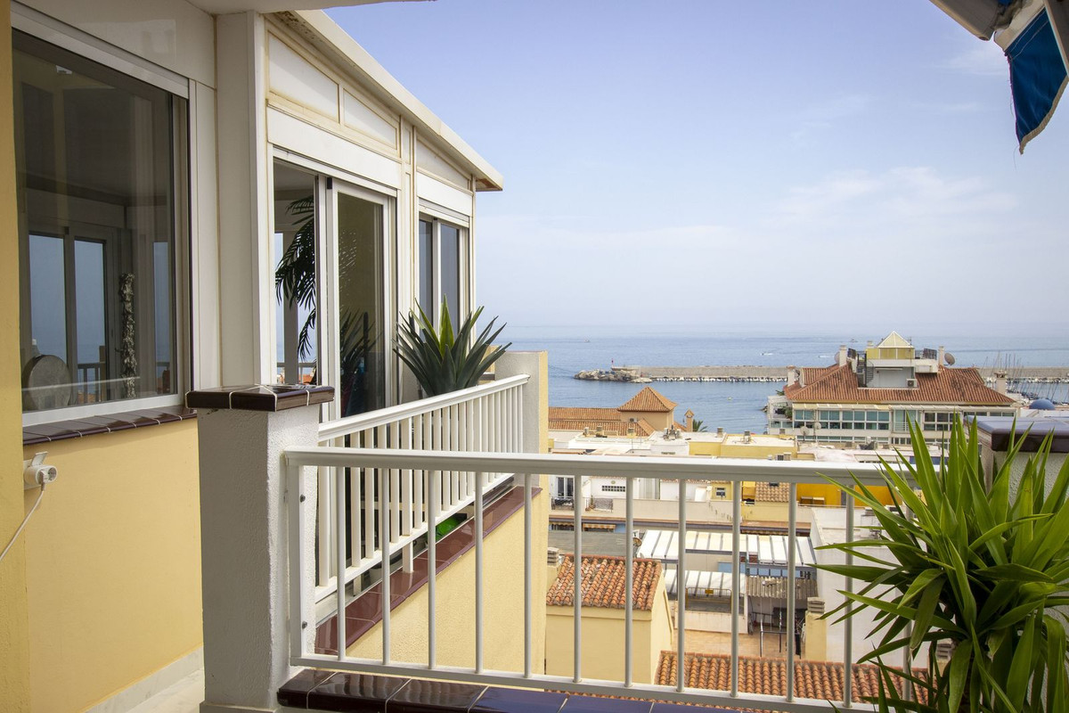 Penthouse for sale in Fuengirola