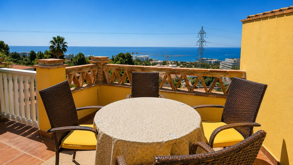 Penthouse for sale in Fuengirola