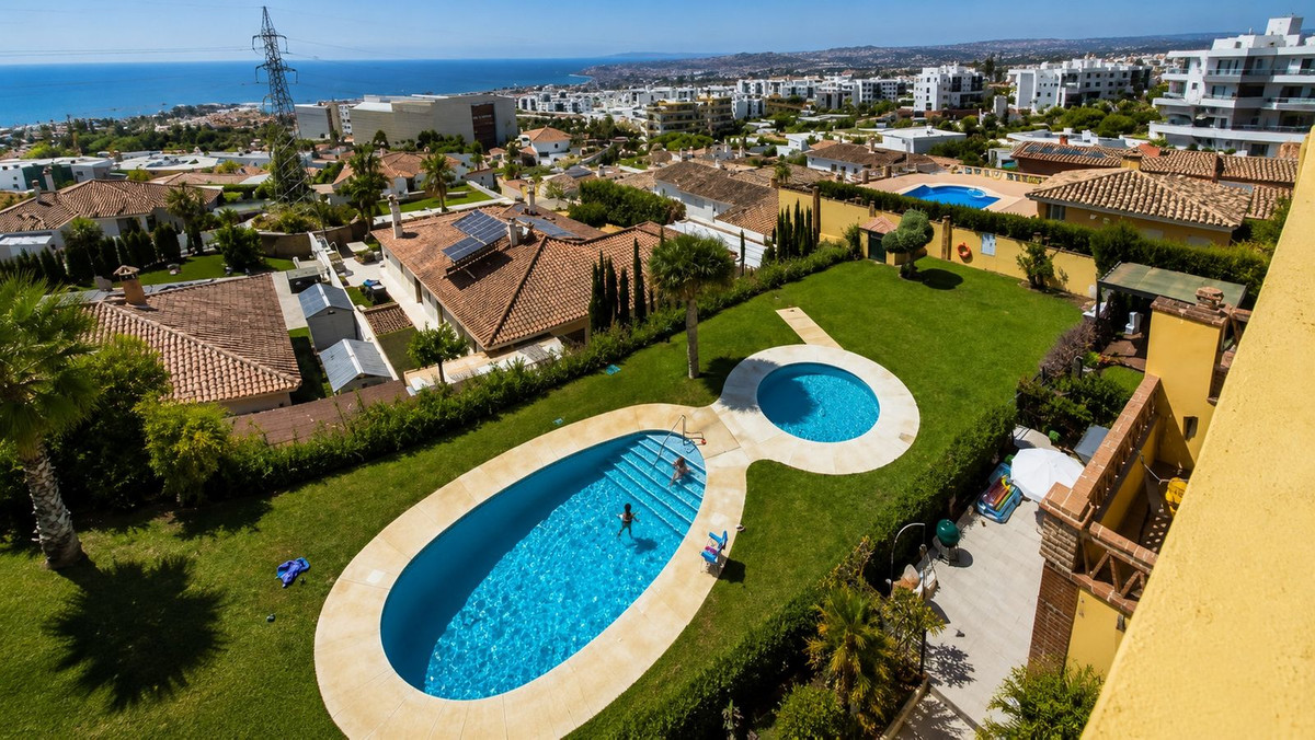 Penthouse for sale in Fuengirola
