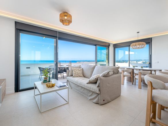 Penthouse for sale in Fuengirola