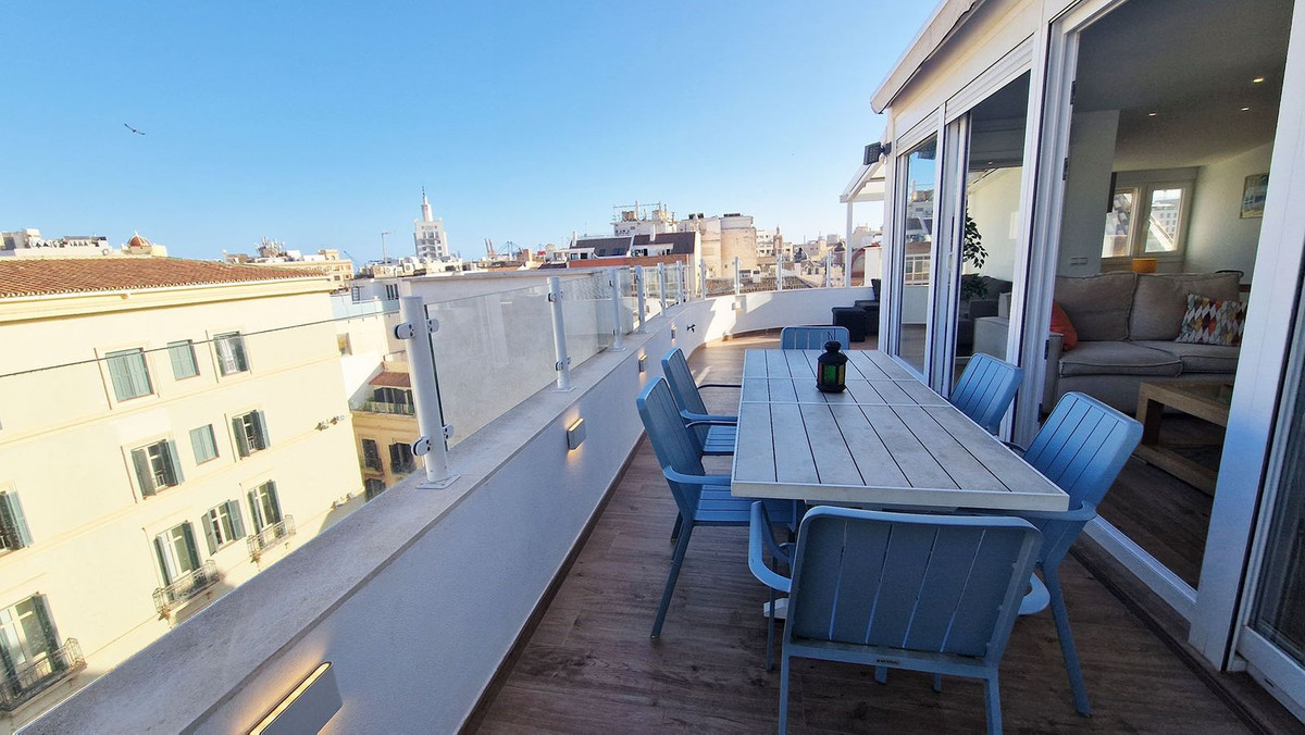 Penthouse for sale in Málaga