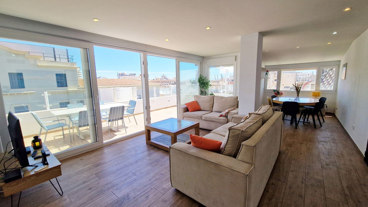 Penthouse for sale in Málaga