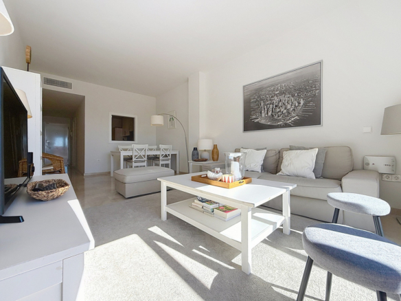 Penthouse for sale in Manilva
