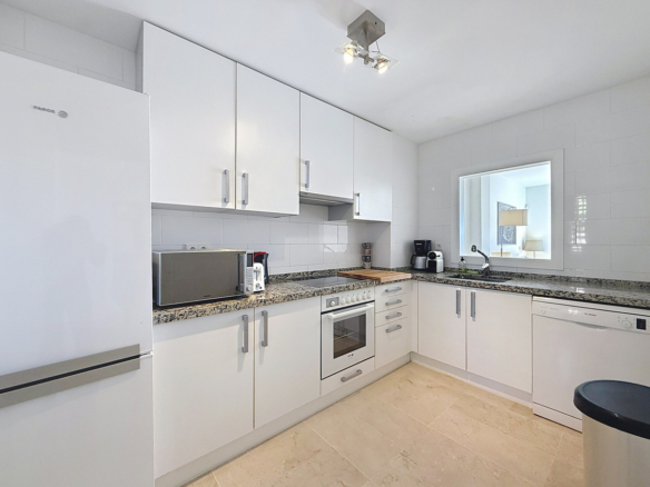 Penthouse for sale in Manilva