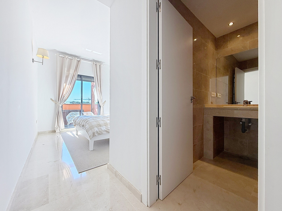 Penthouse for sale in Manilva