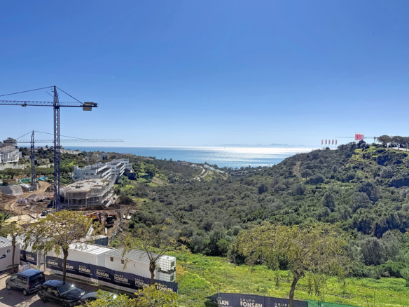 Penthouse for sale in Manilva