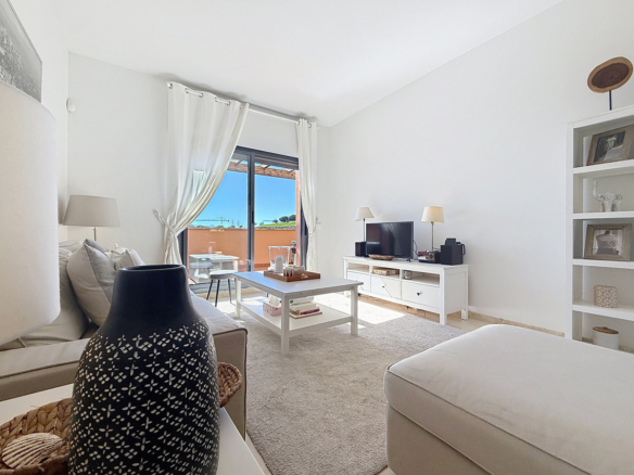 Penthouse for sale in Manilva
