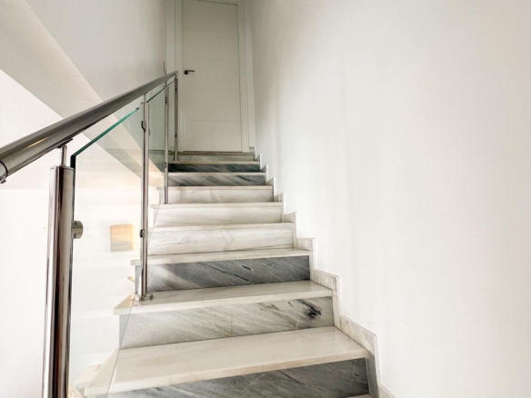 Penthouse for sale in Marbella