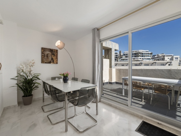 Penthouse for sale in Mijas