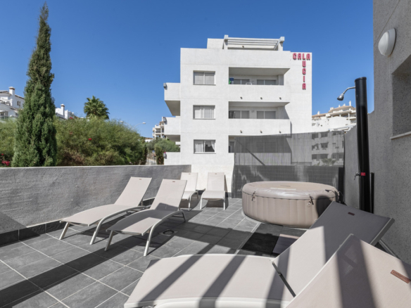 Penthouse for sale in Mijas