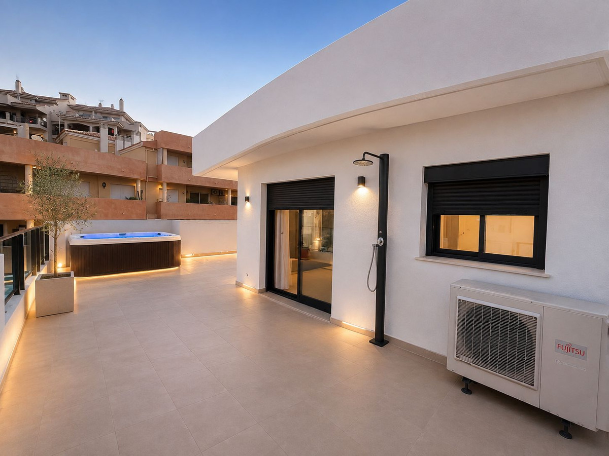 Penthouse for sale in Mijas