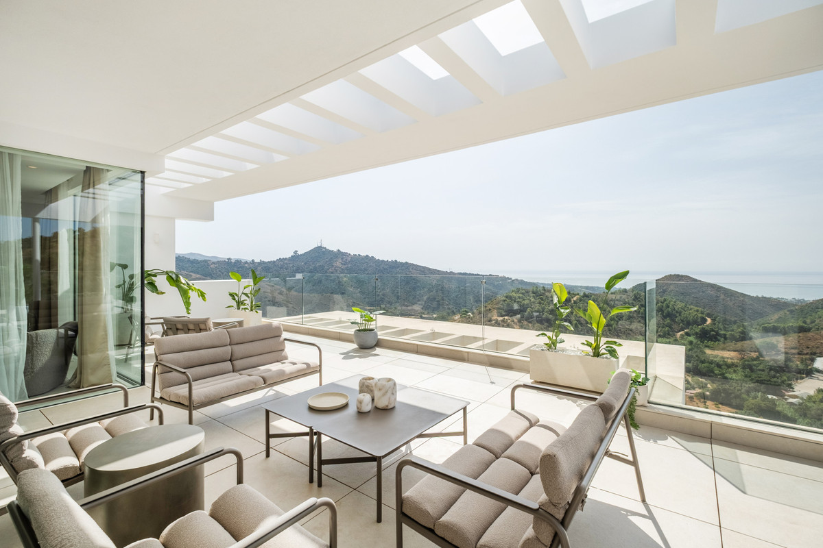 Penthouse for sale in Ojén