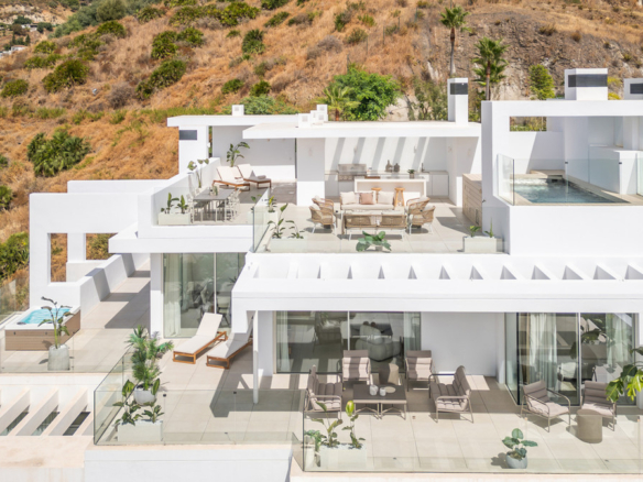 Penthouse for sale in Ojén